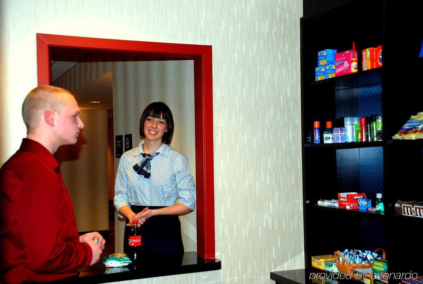 Hampton Inn & Suites By Hilton Lethbridge Facilities photo